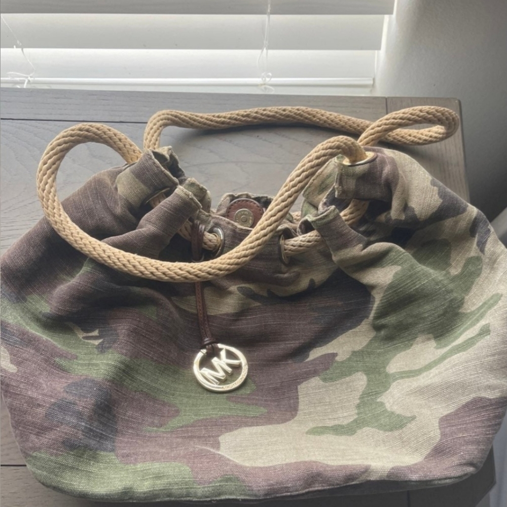 Michael Kors purse
